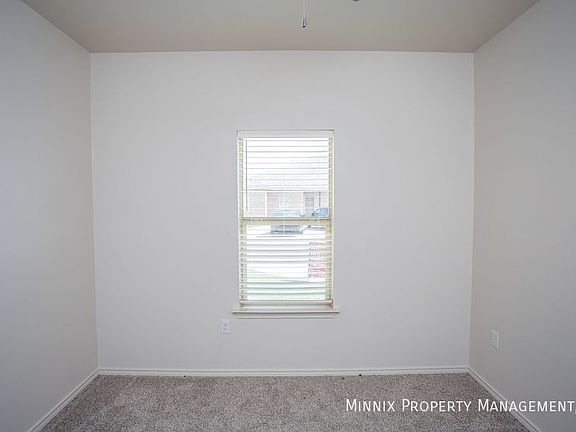 5th image of 2608 136th St