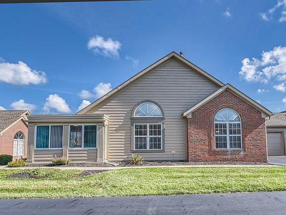 3rd image of 486 Chuckas Ct W #18