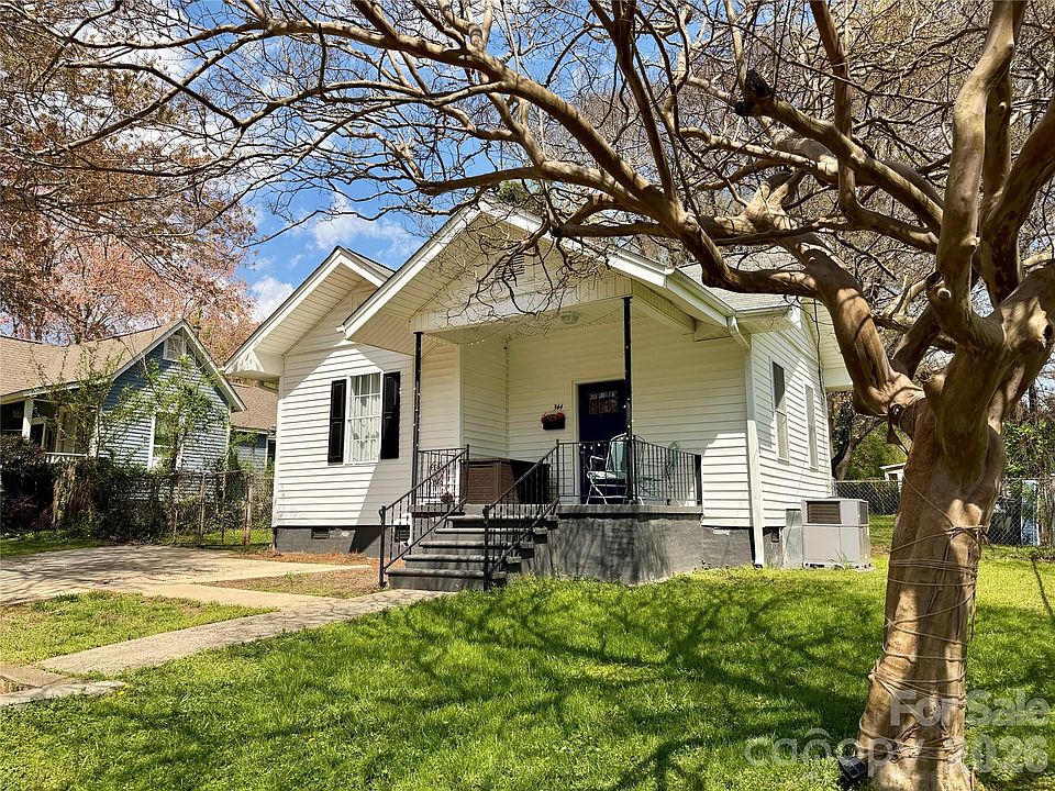 1st image of 344 Long St