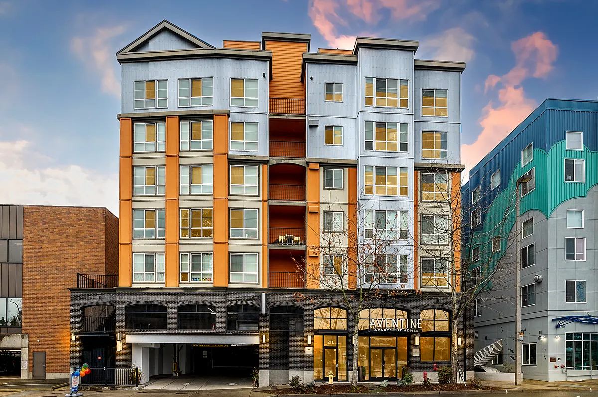 Building Photo - Aventine Apartments