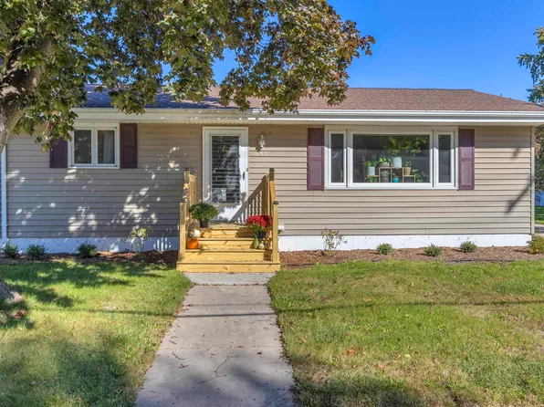 455 E Scott St, Fond Du Lac, WI 54935