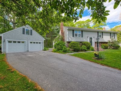25 Laurie Cir, Bridgewater, MA, 02324