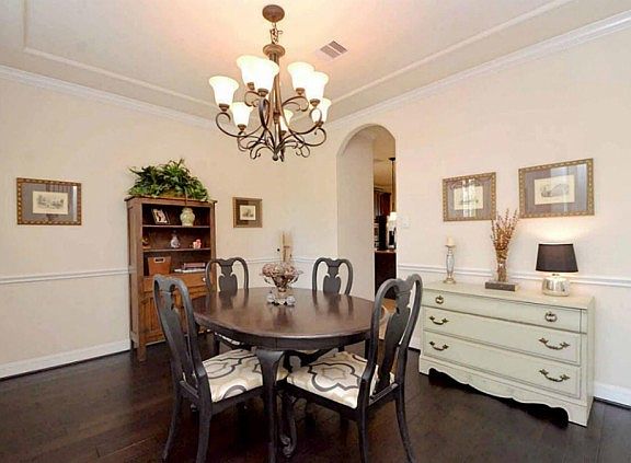 5th image of 8019 Garland Path Bend Ln