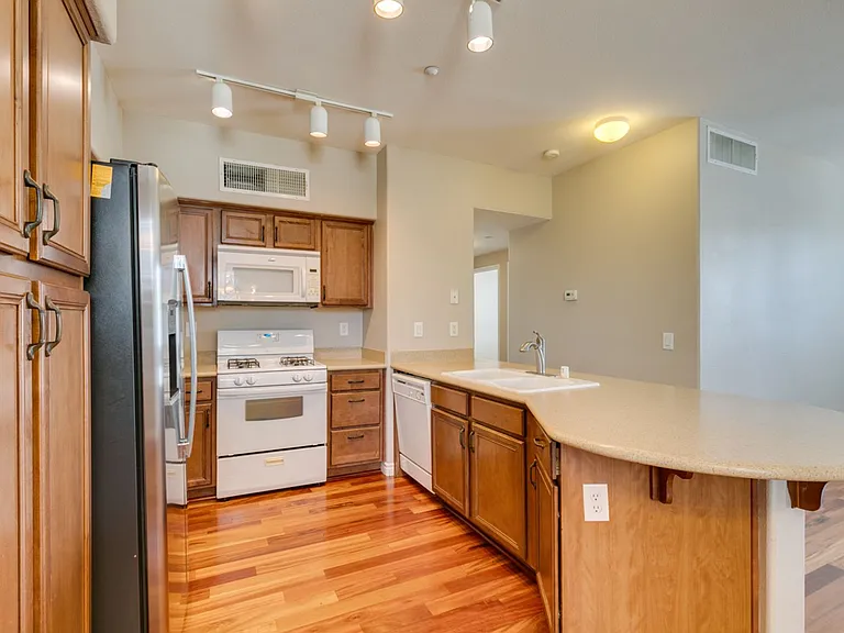 50 Aura De Blanco St #16102 — Photo 26