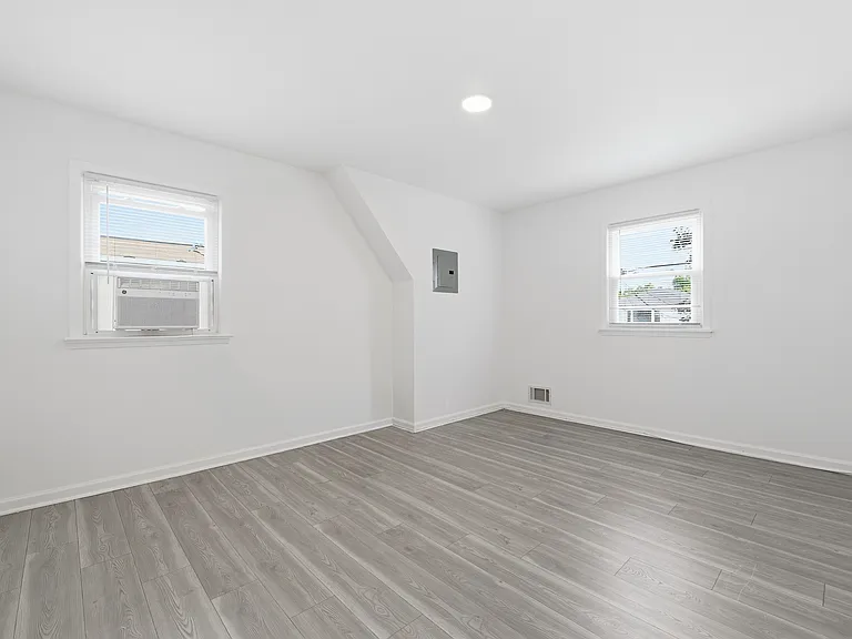 74 Barbara St #2 — Photo 11