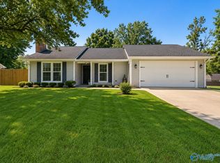 1217 W Elm St, Athens, AL 35611