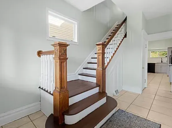 213 E Meyers St, Pittsburgh, PA 15210