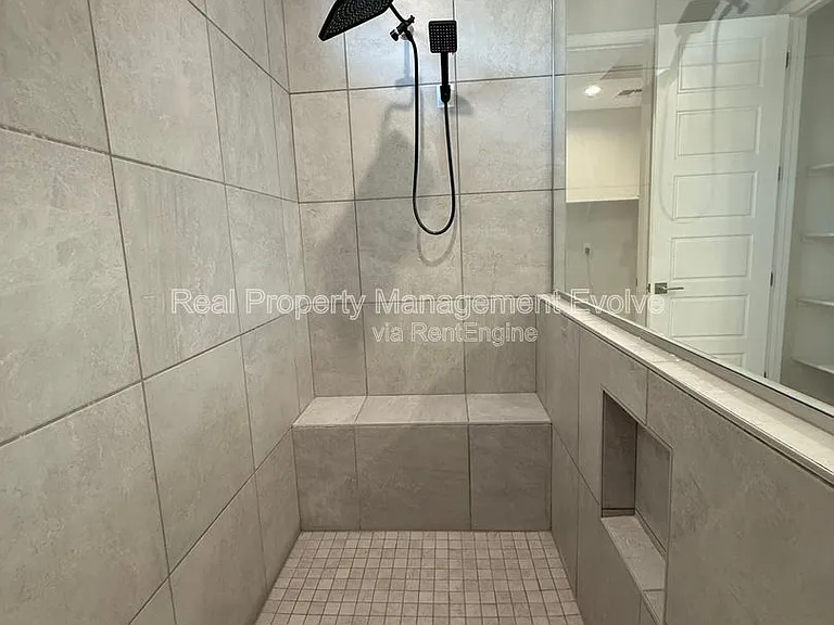 5118 E Anderson Dr — Photo 18