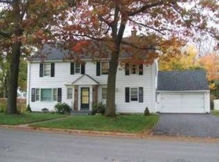 2516 Edgewood Rd, Utica, NY 13501