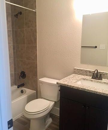 4th image of 6303 Melanzane Ave Unit 2
