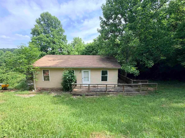 227 & 229 Sunny Ridge Rd, Pearisburg, VA 24134