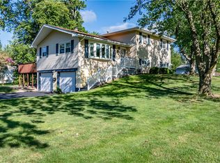 3267 Sprinter Rd, Decatur, IL 62521