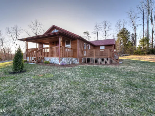 138 Hubbard Dr, Elizabethton, TN 37643