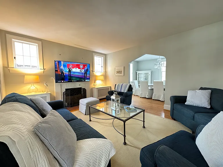 5334 Nebraska Ave NW — Photo 8