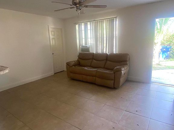 2nd image of 3610 Avenue F