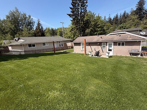 5th image of 3514 Lakeway Dr
