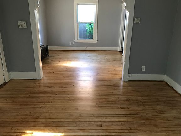 5th image of 2922 Newton Ave N