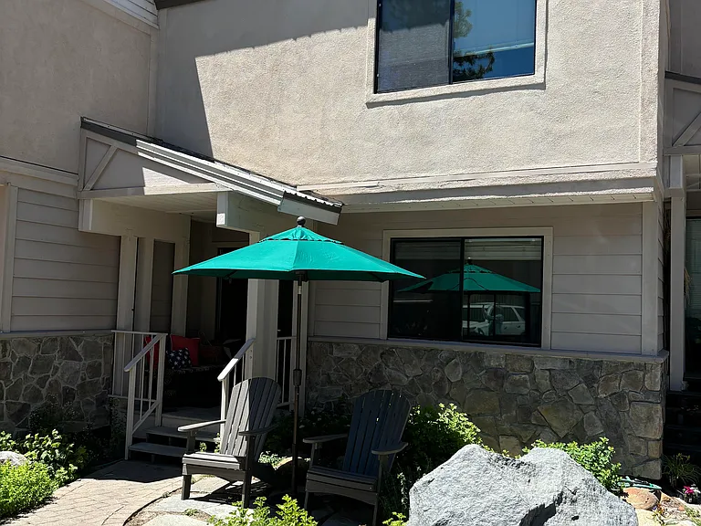 7580 N Lake Blvd #32 — Photo 1