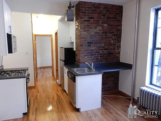 Rented by Quality Living Realty | media 18
