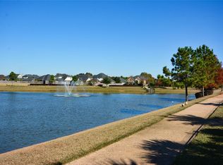 2124 Mooncrest Dr, Houston, TX 77089