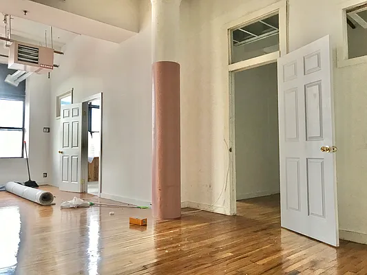 Rented by EXR | media 8