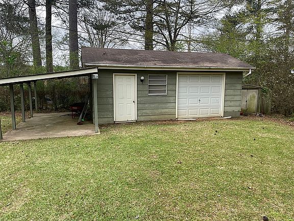 4th image of 224 Hillcrest Dr