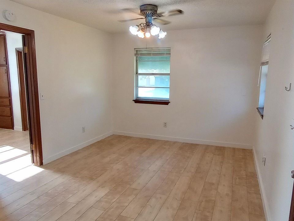 1st image of 3828 S Hudson Ave #3828
