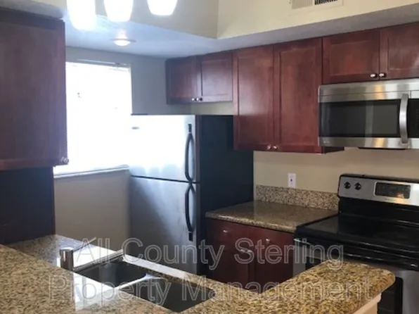 5168 Conroy Rd #21, Orlando, FL 32811