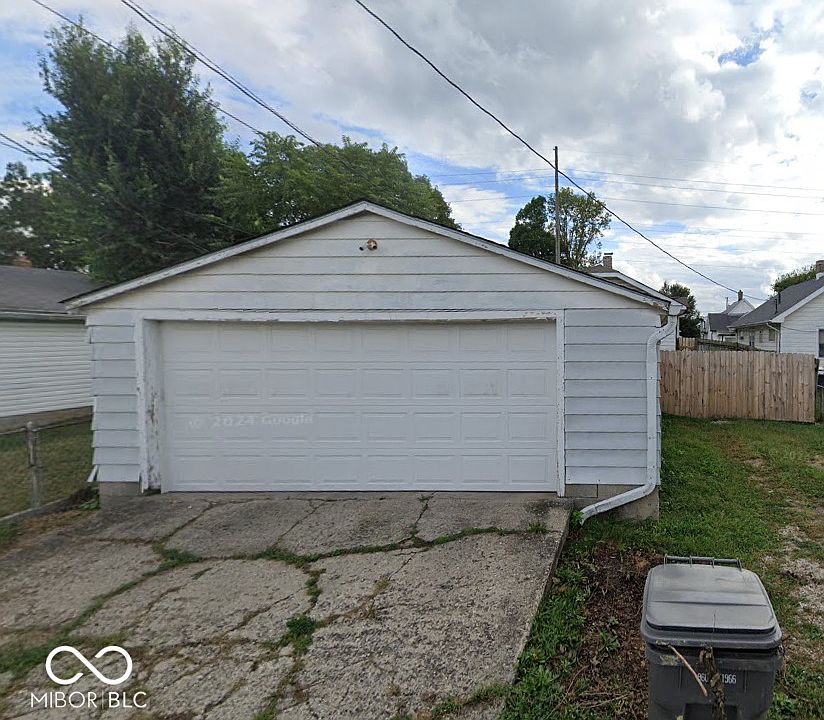 2nd image of 1634 Wade St