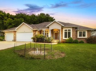 3010 Baier Ln, La Crosse, WI 54601