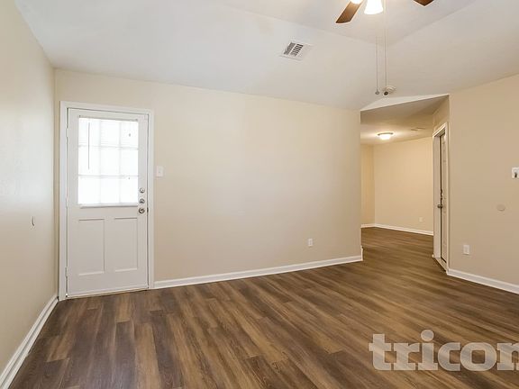 3rd image of 13138 Crystal Cove Dr
