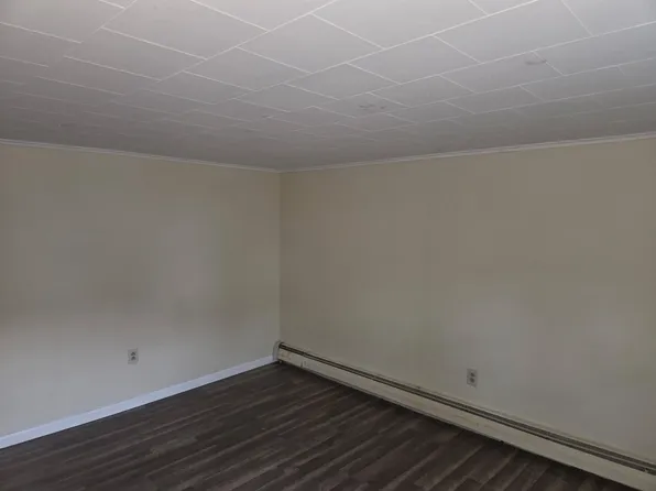 546 W Main St #2A, Plymouth, PA 18651