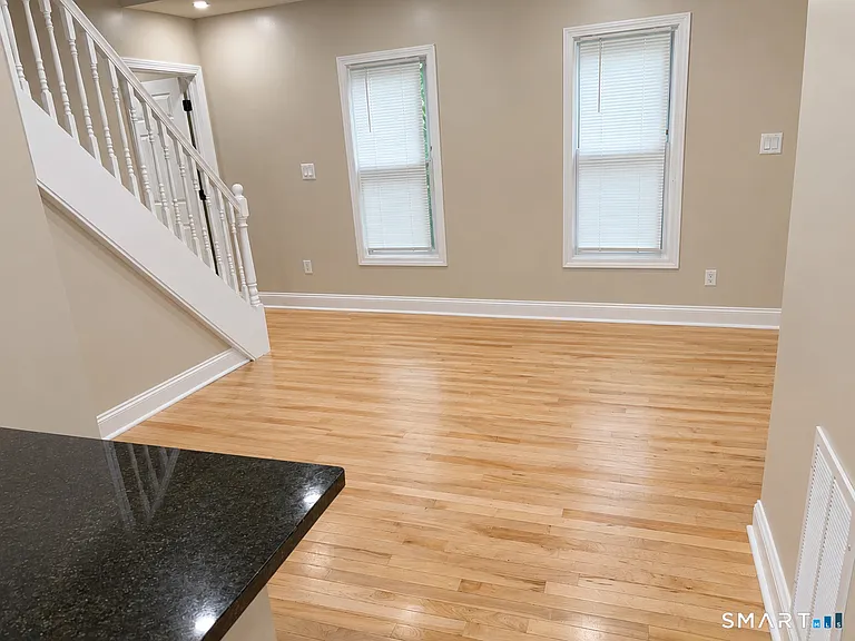 1440 N Main St — Photo 14