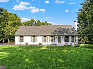 1342 Jefferson Rd, Spring Grove, PA 17362