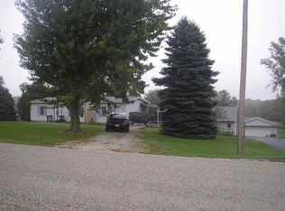 2700 N 825 E, Churubusco, IN 46723
