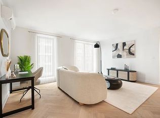 22-51 45th St #5A, Astoria, NY 11105