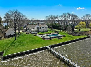 85 Gooseneck Point Rd, Oceanport, NJ 07757