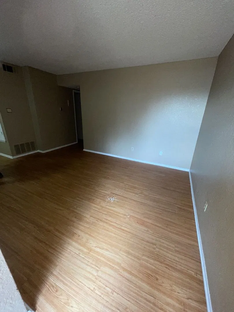 Chestnut Park Apartments — Photo 3