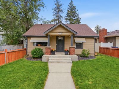 2211 E Central Ave, Spokane, WA, 99208