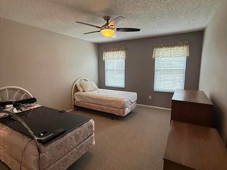 113 Waters Edge Dr — Photo 8