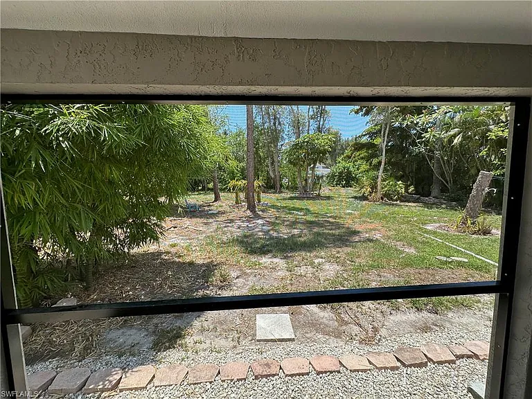 17396 E Carnegie Cir — Photo 17