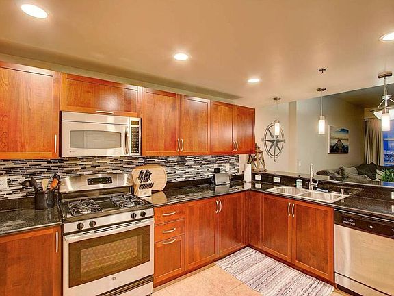 3rd image of 150 Las Vegas Blvd N Unit 1816