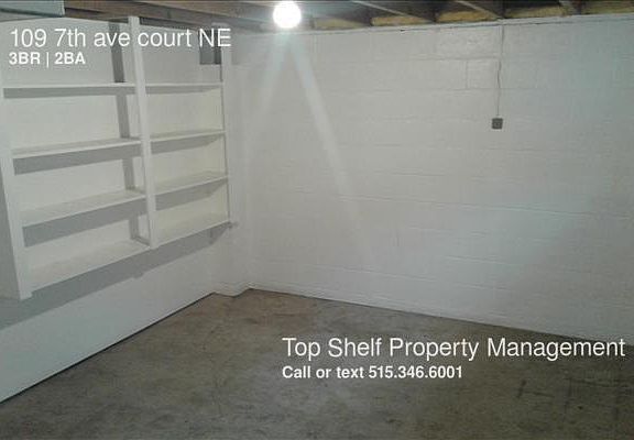 4th image of 109 7th Ave Ct NE