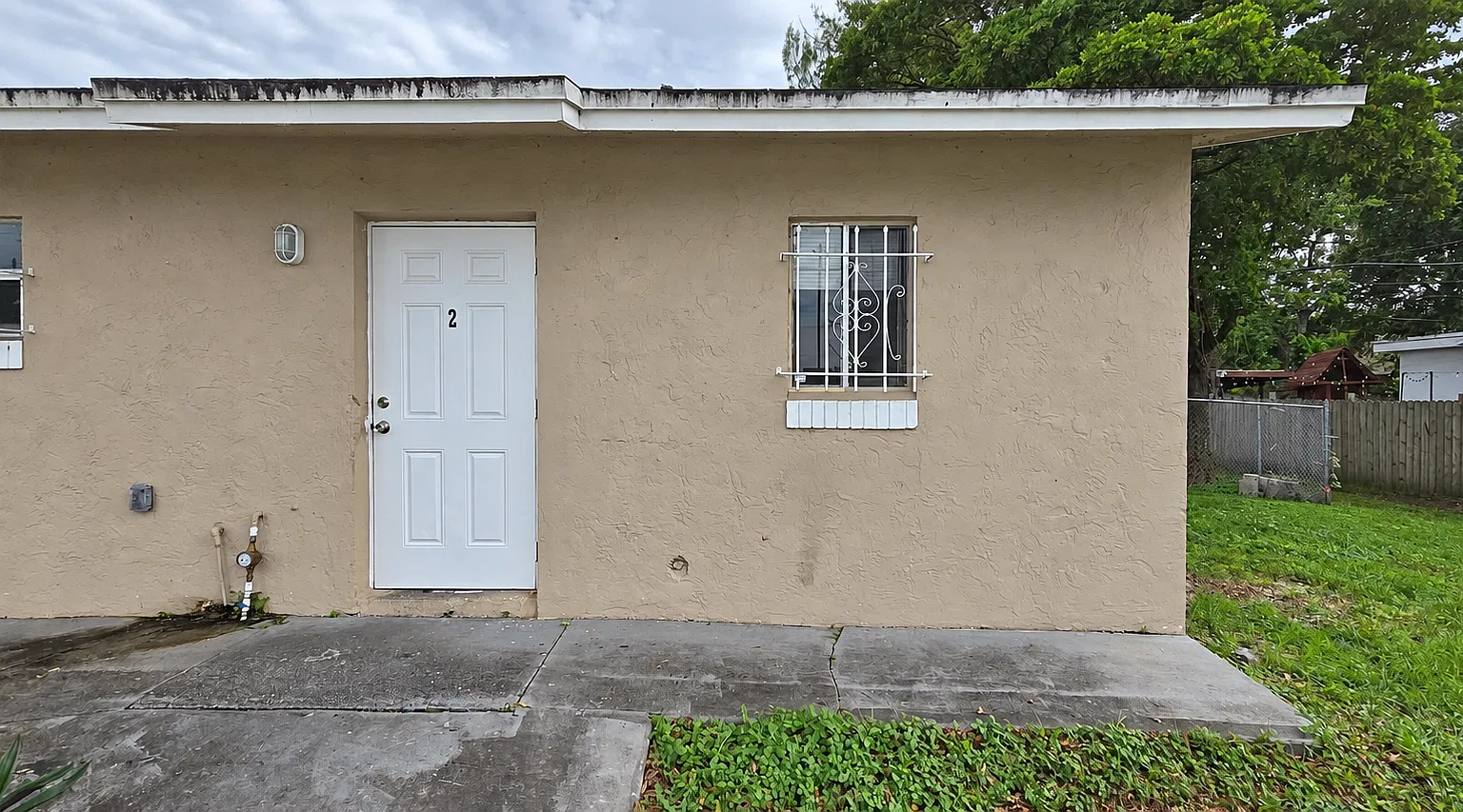 1 bed, 570 sqft, $1,600 — Photo 2