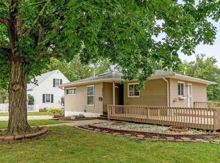 2910 W 4th St, Waterloo, IA 50701