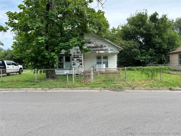 418 NE 2nd Ave, Durant, OK 74701