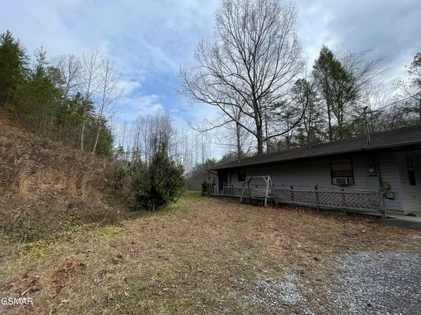 2117 Price Cove Rd, Sevierville, TN 37876
