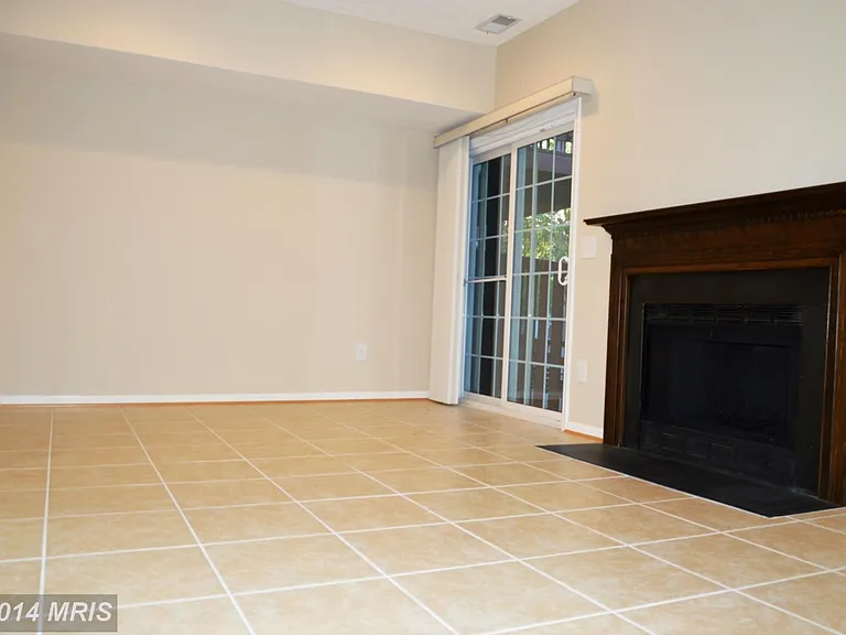 3609 Buckeye Ct — Photo 4