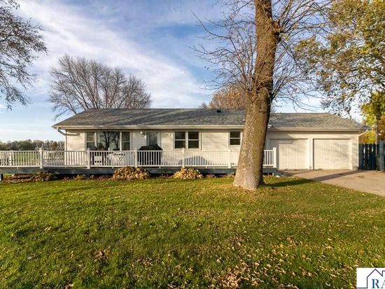 918 Lincoln Ave, Gaylord, MN 55334