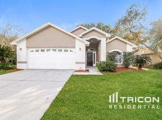2811 Wilder Park Dr, Plant City, FL 33566